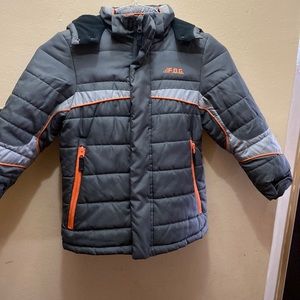 Grey body winter coat